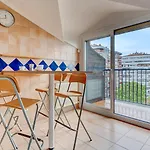 Luminoso Atico Con Terraza, Irun, Parking, 4pax Irun