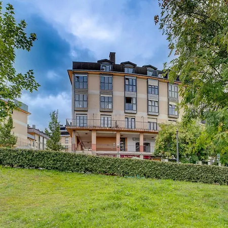 Luminoso Atico Con Terraza, Irun, Parking, 4pax *